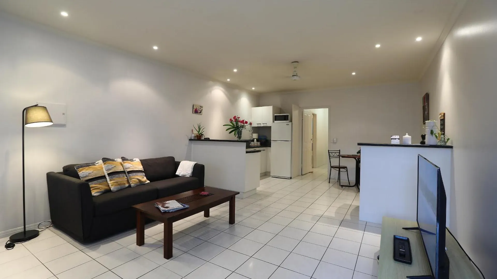 1 Bed Apartment Close To The Beach And Town Port Douglas